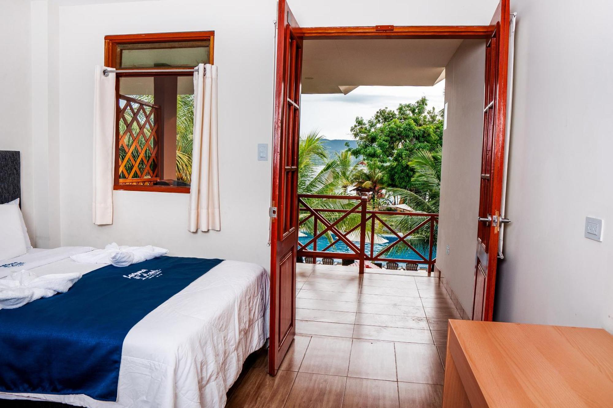 Laguna Azul Hotel & Suites Sauce Kültér fotó