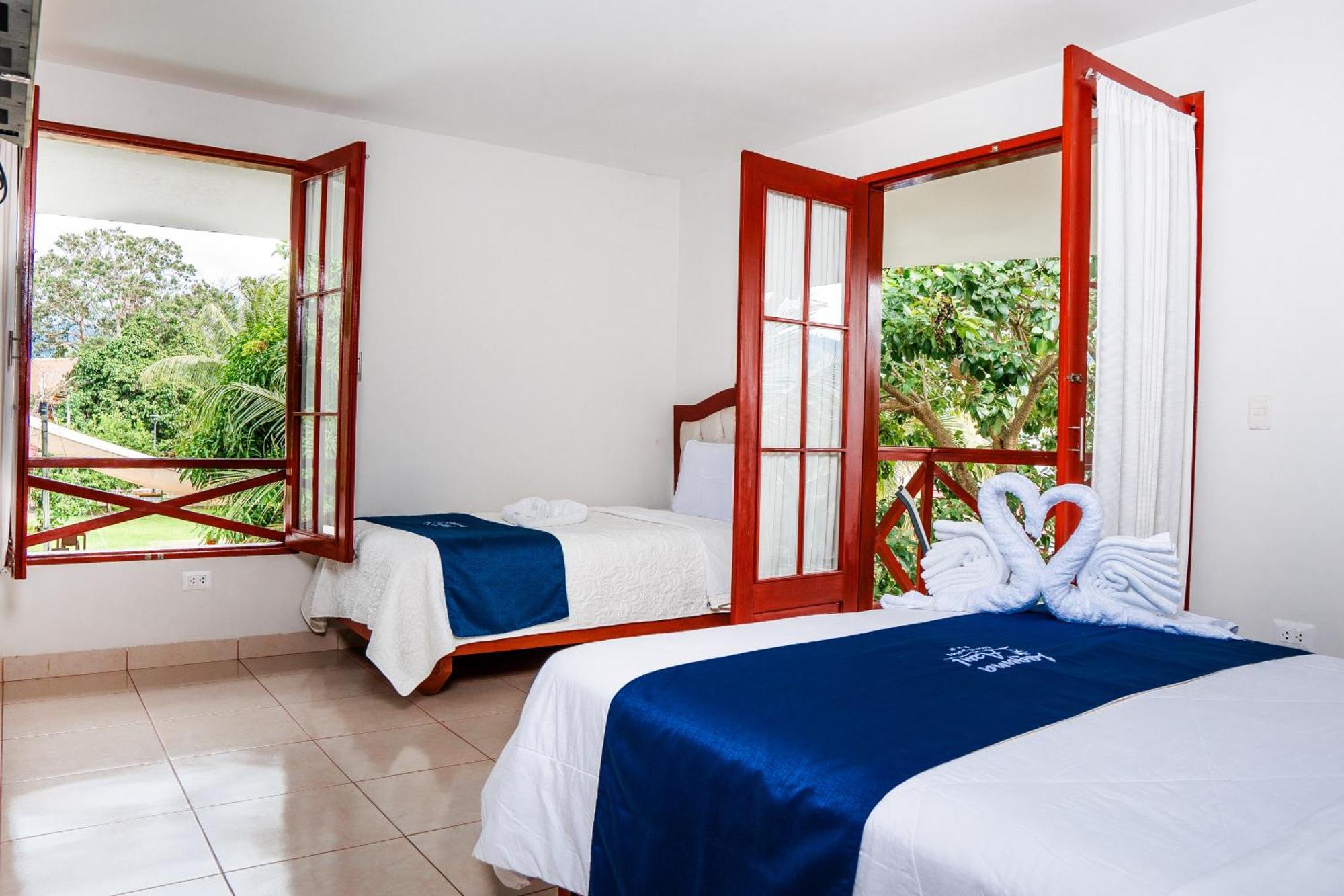 Laguna Azul Hotel & Suites Sauce Kültér fotó